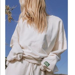 Daily Drills M/L sweatshirt. Brand new with tags. Didn’t like the fit